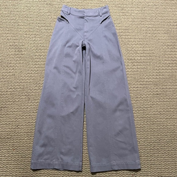 Alo Yoga High Waist Risk Taker Thouser in Color Fog Size XSmall - Picture 5 of 11